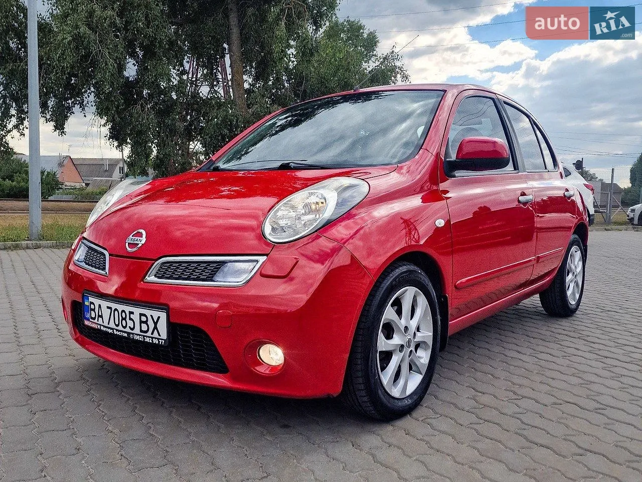 2010 Nissan Micra - мініатюра 2