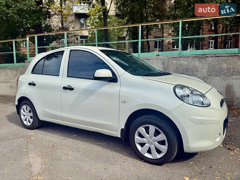 Nissan Micra 2014