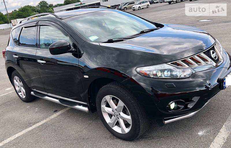 Позашляховик / Кросовер Nissan Murano 2010 в 