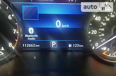 Позашляховик / Кросовер Nissan Murano 2015 в 