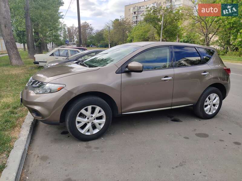 Позашляховик / Кросовер Nissan Murano 2013 в Одесі