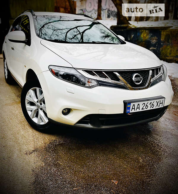 Позашляховик / Кросовер Nissan Murano 2014 в Києві