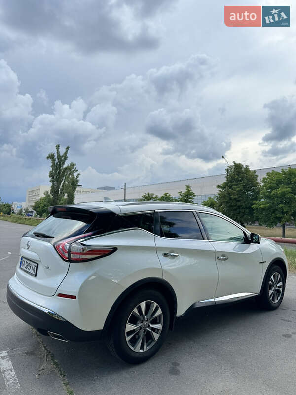 Позашляховик / Кросовер Nissan Murano 2017 в Києві