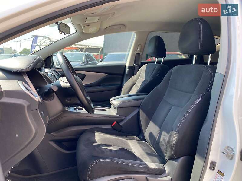 Позашляховик / Кросовер Nissan Murano 2019 в Львові