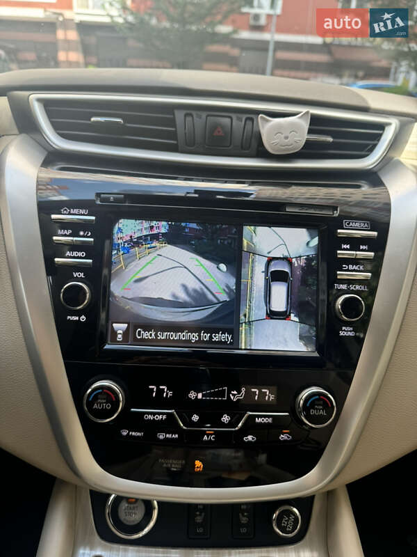 Позашляховик / Кросовер Nissan Murano 2017 в Києві