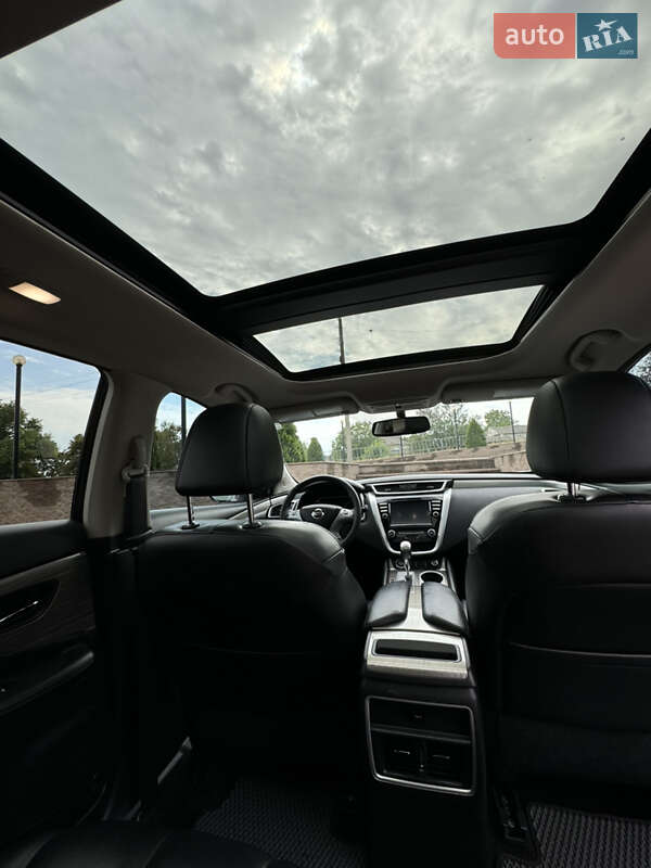 Внедорожник / Кроссовер Nissan Murano 2016 в Новгородке