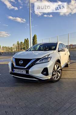 Позашляховик / Кросовер Nissan Murano 2019 в Первомайську