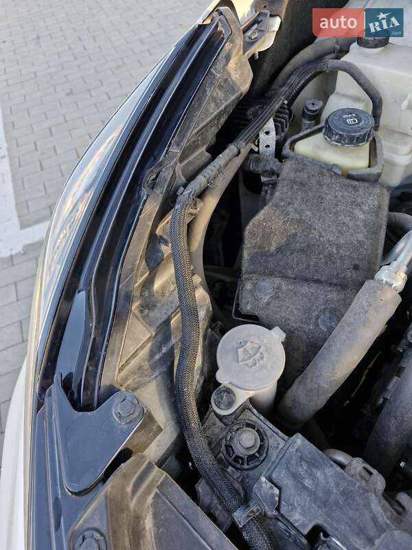 Позашляховик / Кросовер Nissan Murano 2019 в Первомайську