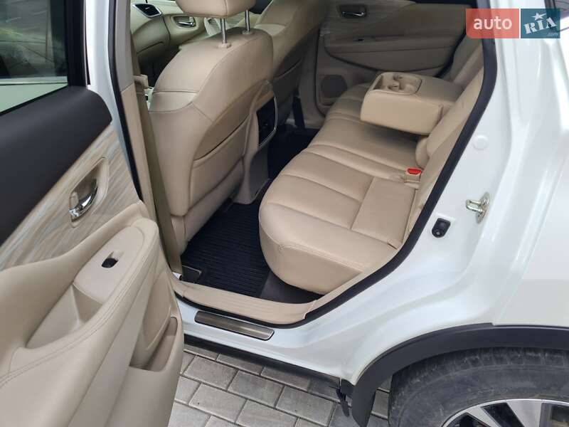 Внедорожник / Кроссовер Nissan Murano 2017 в Киеве фото 9 Внедорожник / Кроссовер Nissan Murano 2017 в Киеве