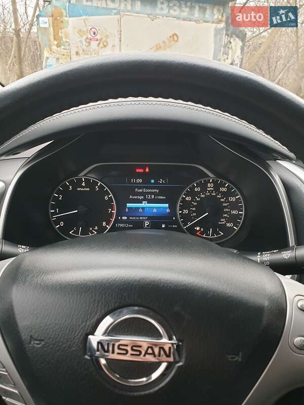 Внедорожник / Кроссовер Nissan Murano 2015 в Хмельницком