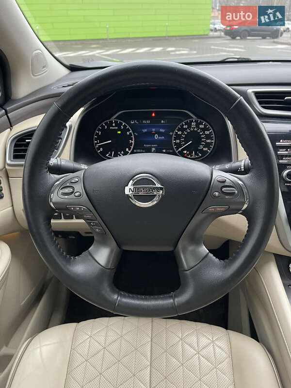 Позашляховик / Кросовер Nissan Murano 2019 в Києві
