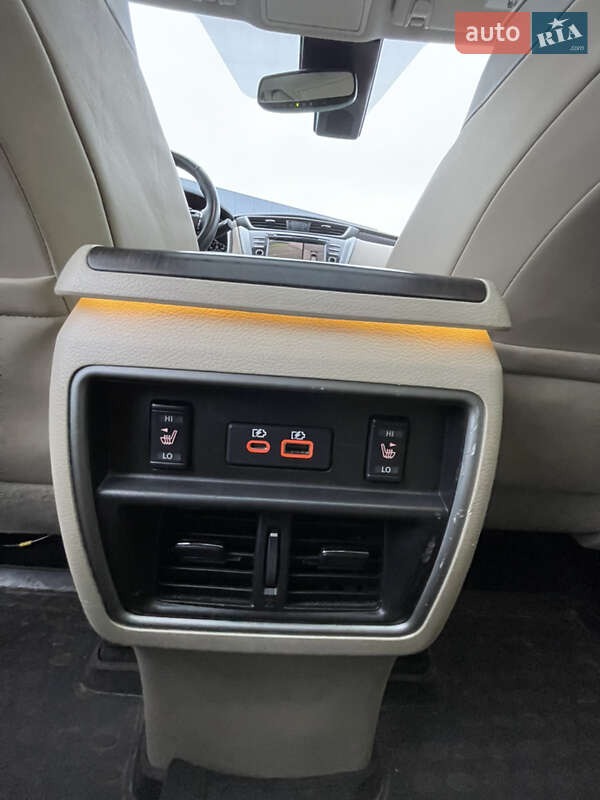 Позашляховик / Кросовер Nissan Murano 2019 в Києві