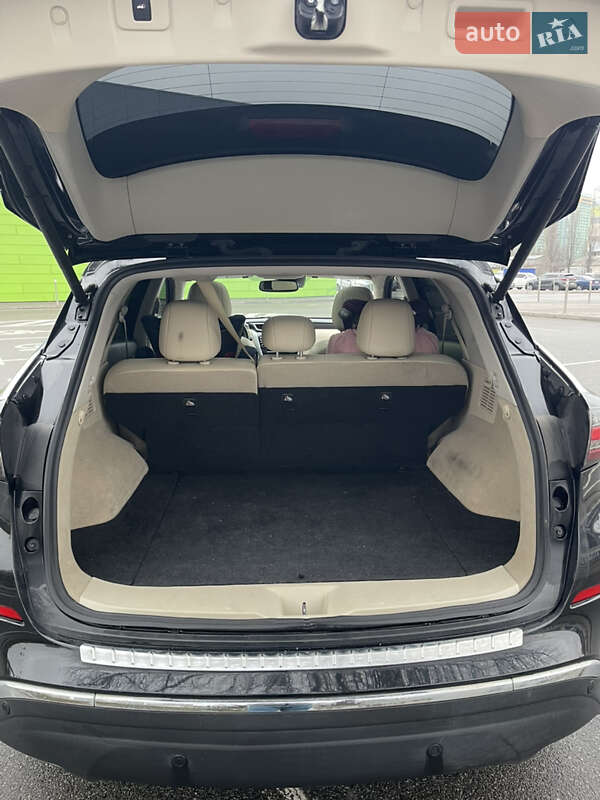 Позашляховик / Кросовер Nissan Murano 2019 в Києві