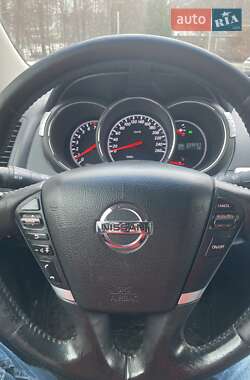 Позашляховик / Кросовер Nissan Murano 2012 в 