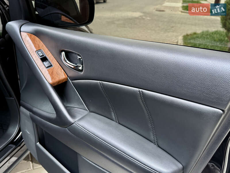 Внедорожник / Кроссовер Nissan Murano 2012 в Одессе