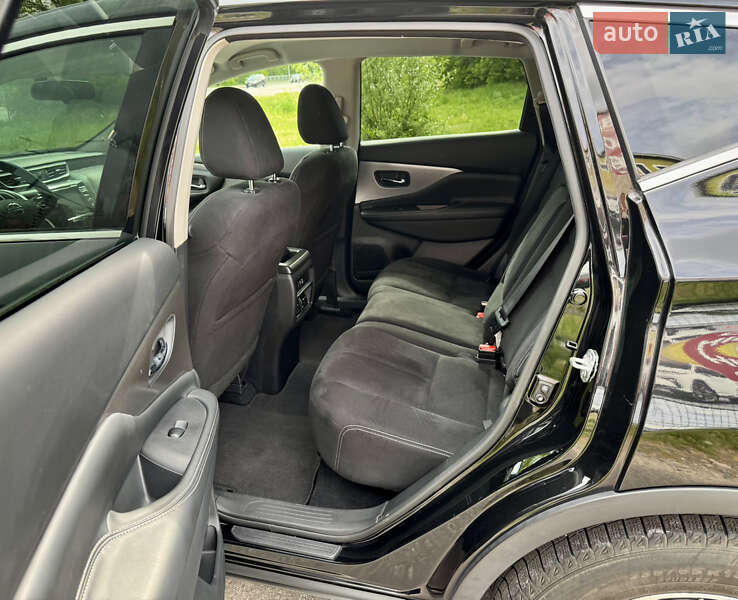 Позашляховик / Кросовер Nissan Murano 2019 в Києві