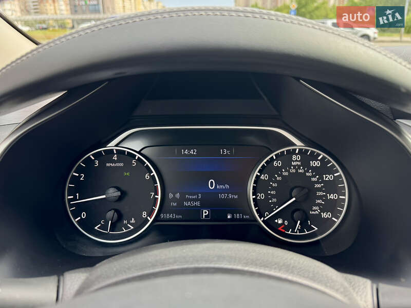 Позашляховик / Кросовер Nissan Murano 2019 в Києві