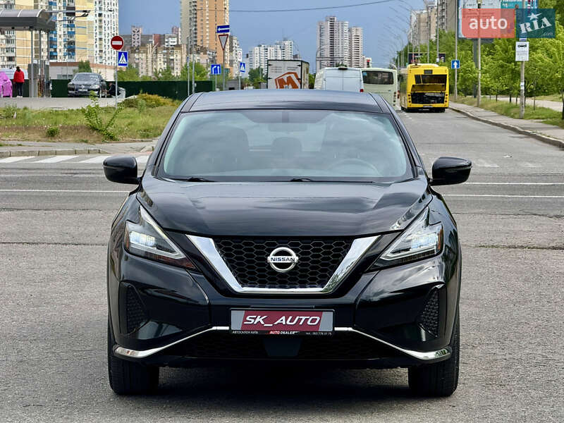 Позашляховик / Кросовер Nissan Murano 2019 в Києві