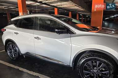 Позашляховик / Кросовер Nissan Murano 2017 в 