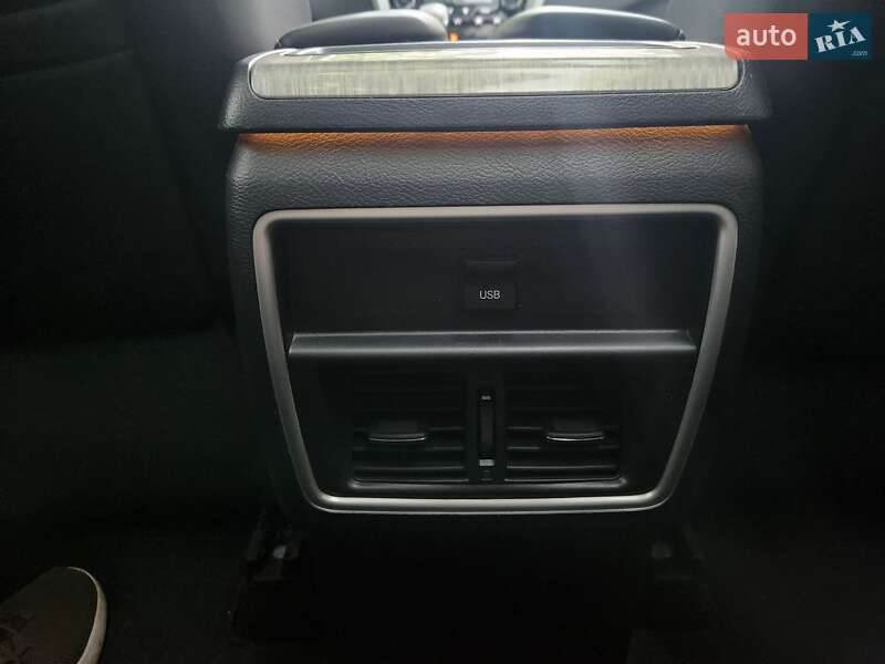 Внедорожник / Кроссовер Nissan Murano 2015 в Полтаве