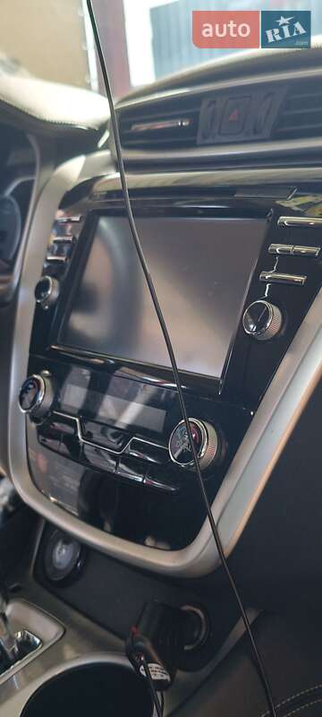 Позашляховик / Кросовер Nissan Murano 2017 в Нових Санжарах