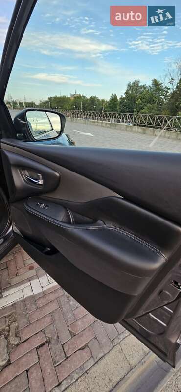 Позашляховик / Кросовер Nissan Murano 2020 в Харкові
