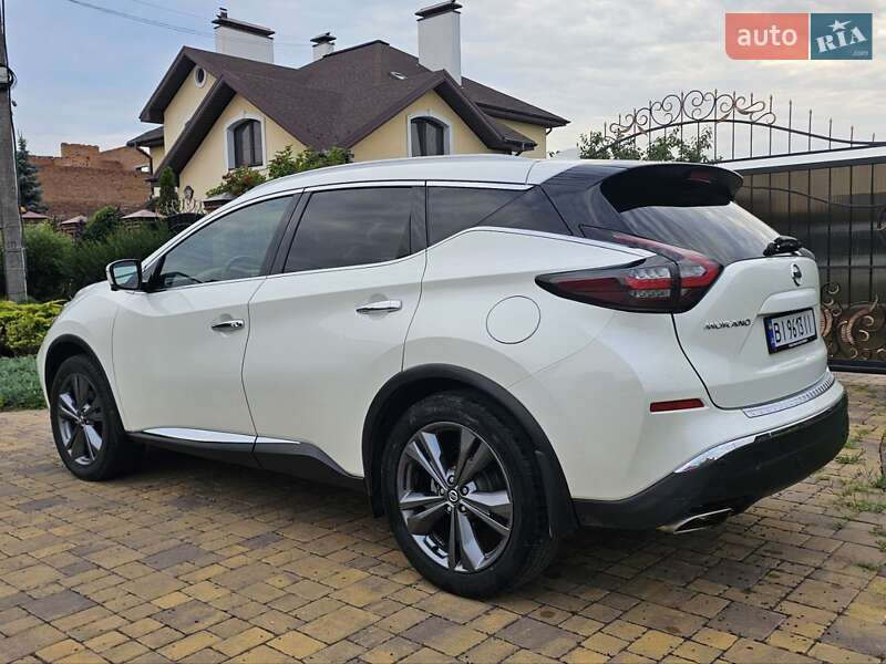Позашляховик / Кросовер Nissan Murano 2021 в Києві
