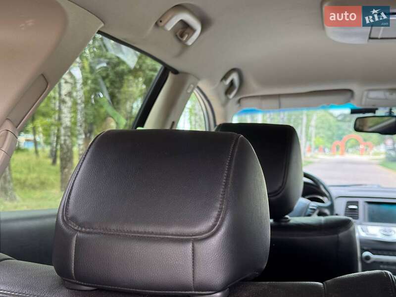 Позашляховик / Кросовер Nissan Murano 2011 в Охтирці