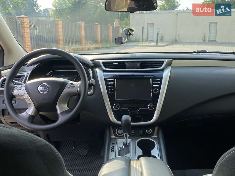 Позашляховик / Кросовер Nissan Murano 2016 в Києві