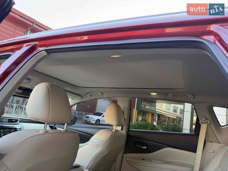 Позашляховик / Кросовер Nissan Murano 2019 в Львові