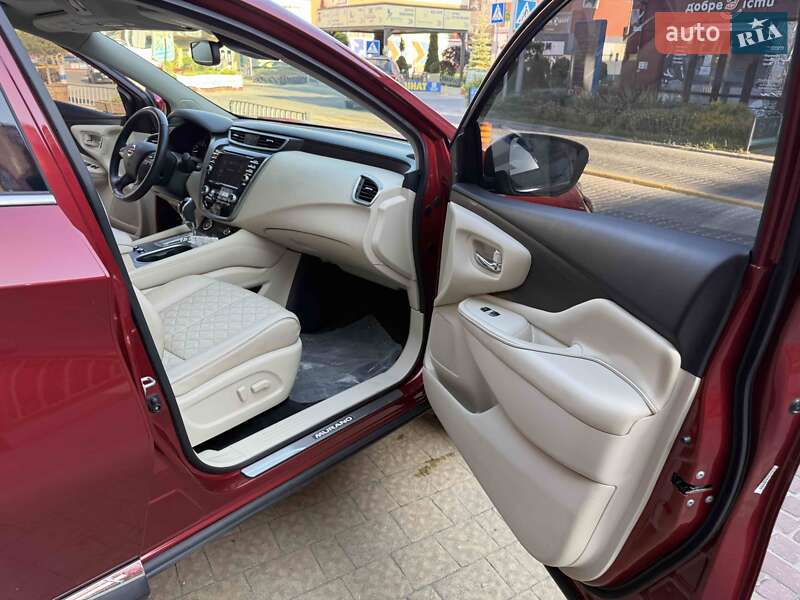 Позашляховик / Кросовер Nissan Murano 2019 в Львові