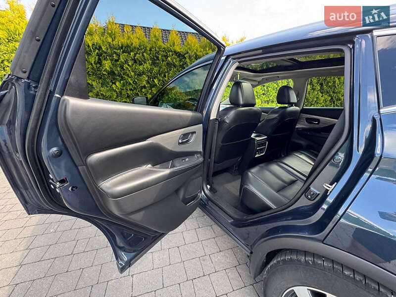 Внедорожник / Кроссовер Nissan Murano 2018 в Стрые