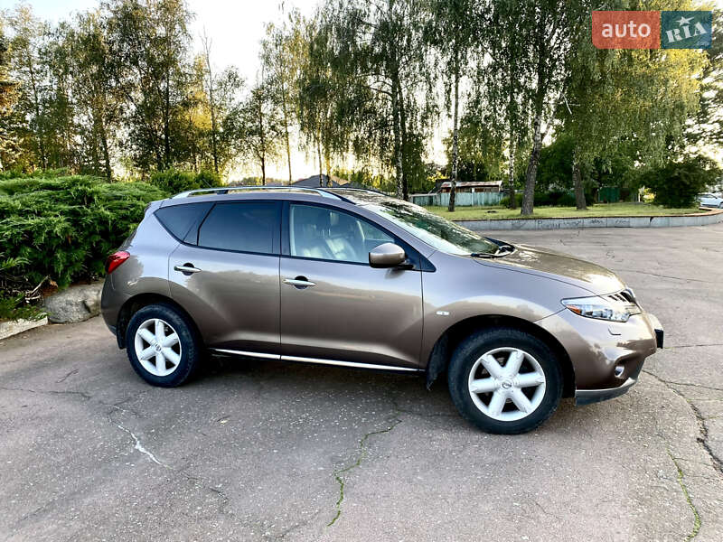 Позашляховик / Кросовер Nissan Murano 2011 в Житомирі