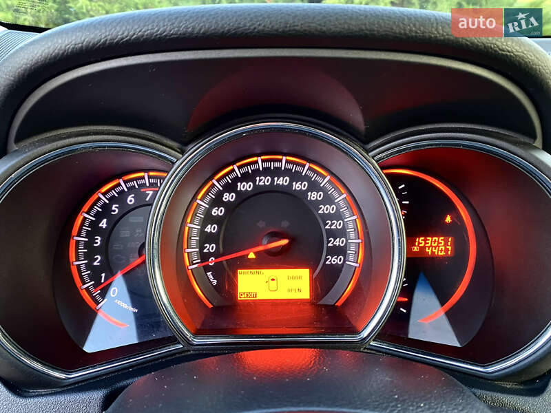 Позашляховик / Кросовер Nissan Murano 2011 в Житомирі