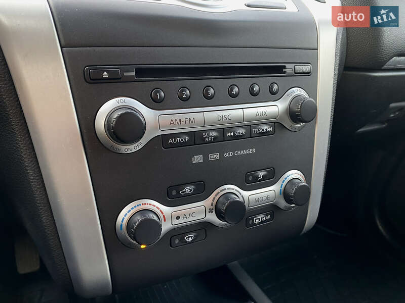 Позашляховик / Кросовер Nissan Murano 2011 в Житомирі