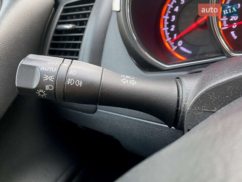 Позашляховик / Кросовер Nissan Murano 2011 в Житомирі