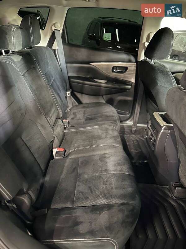 Позашляховик / Кросовер Nissan Murano 2017 в Кам'янському