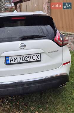 Внедорожник / Кроссовер Nissan Murano 2015 в 