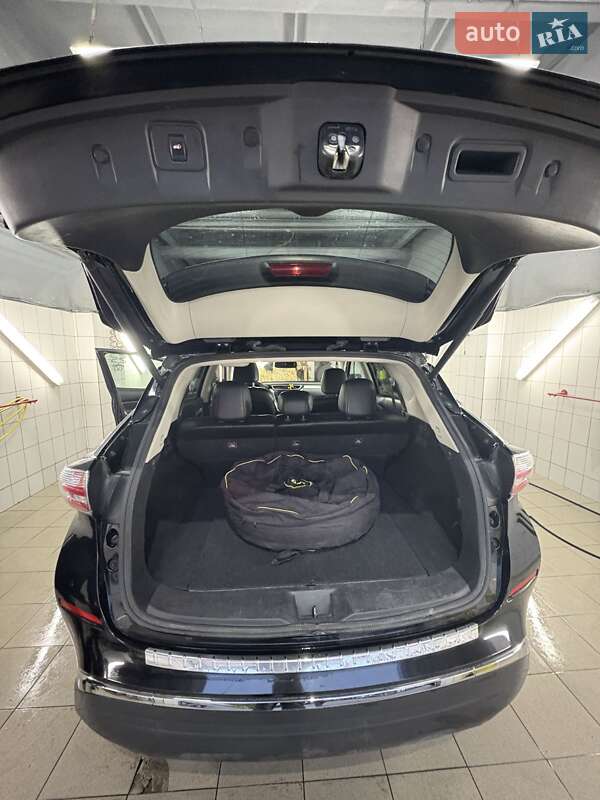 Позашляховик / Кросовер Nissan Murano 2017 в Львові