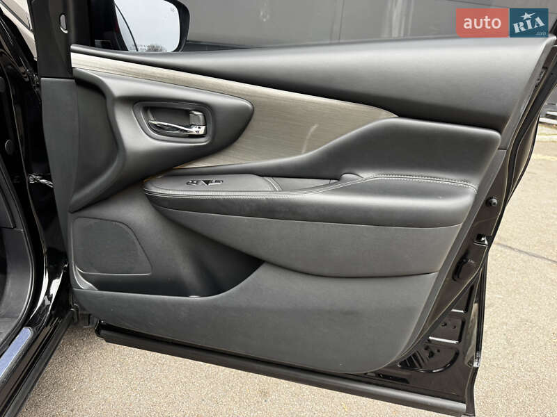 Внедорожник / Кроссовер Nissan Murano 2018 в Киеве фото 20 Внедорожник / Кроссовер Nissan Murano 2018 в Киеве