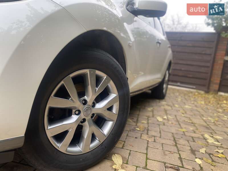 Внедорожник / Кроссовер Nissan Murano 2012 в Киеве