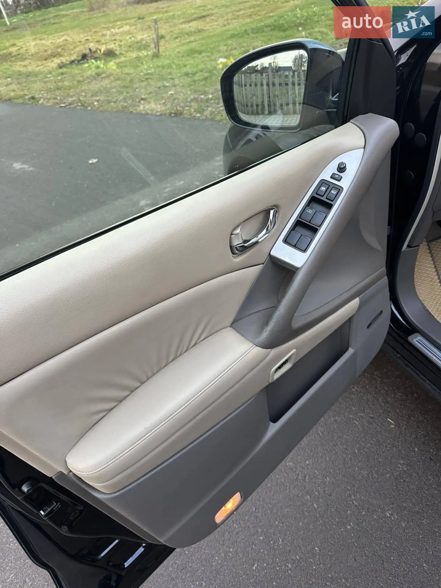 2011 Nissan Murano - мініатюра 27