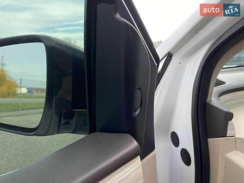 Позашляховик / Кросовер Nissan Murano 2017 в Дніпрі