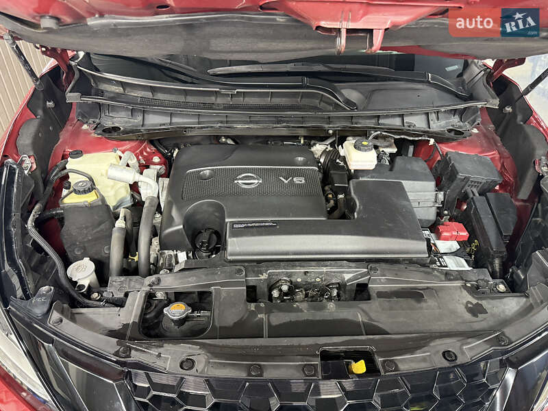 Позашляховик / Кросовер Nissan Murano 2019 в Києві