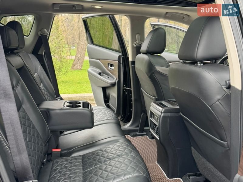 Позашляховик / Кросовер Nissan Murano 2019 в Києві