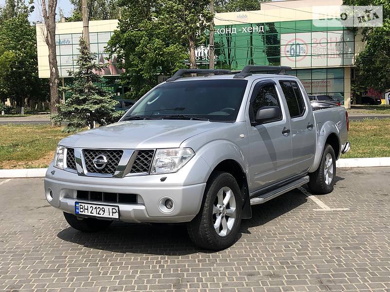 Пікап Nissan Navara 2005 в 