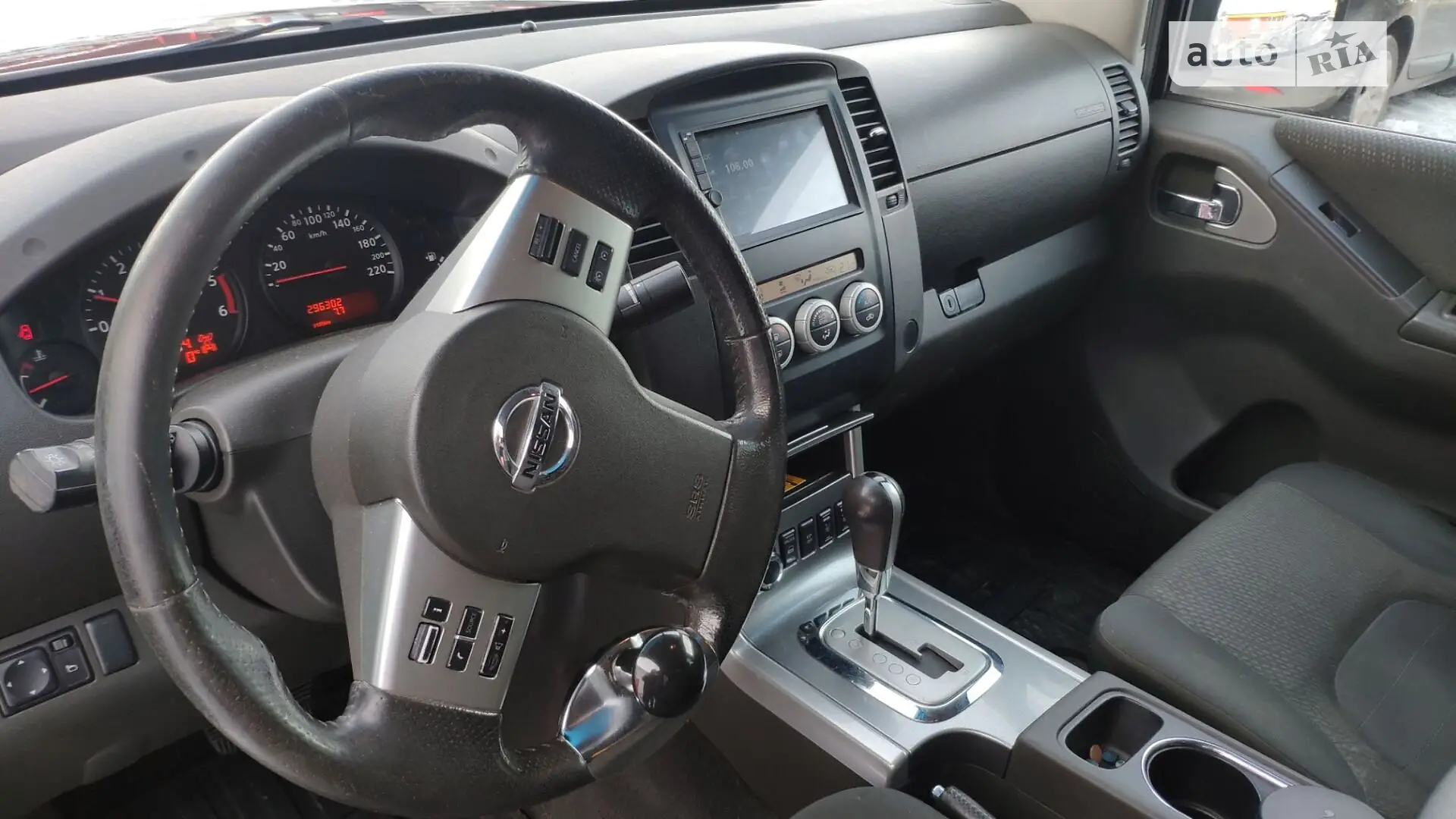 2011 Nissan Navara (Frontier) - мініатюра 6