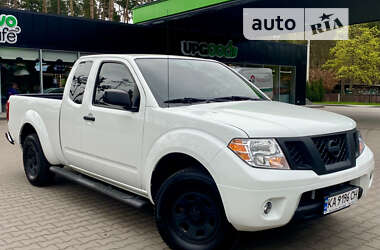 Пикап Nissan Navara 2016 в Киеве
