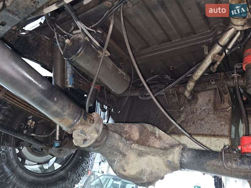 Пикап Nissan Navara 2010 в Киеве