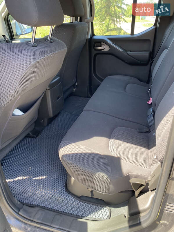 Пікап Nissan Navara 2007 в Полтаві